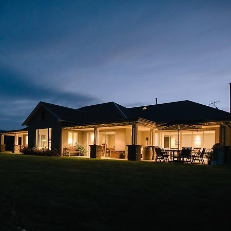 Riverview Terrace Wanaka Bagian luar foto