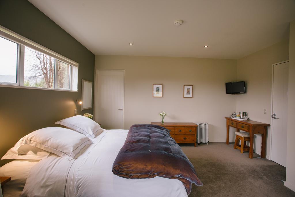 Riverview Terrace Wanaka Bagian luar foto