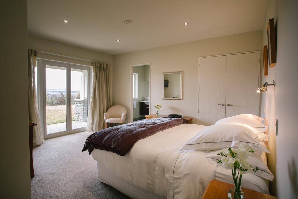 Riverview Terrace Wanaka Bagian luar foto
