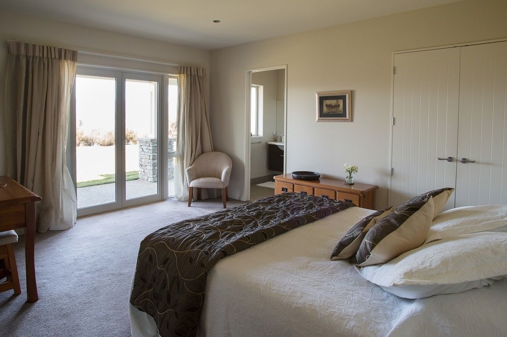 Riverview Terrace Wanaka Bagian luar foto