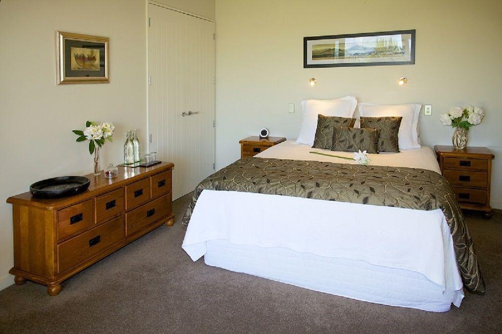 Riverview Terrace Wanaka Bagian luar foto