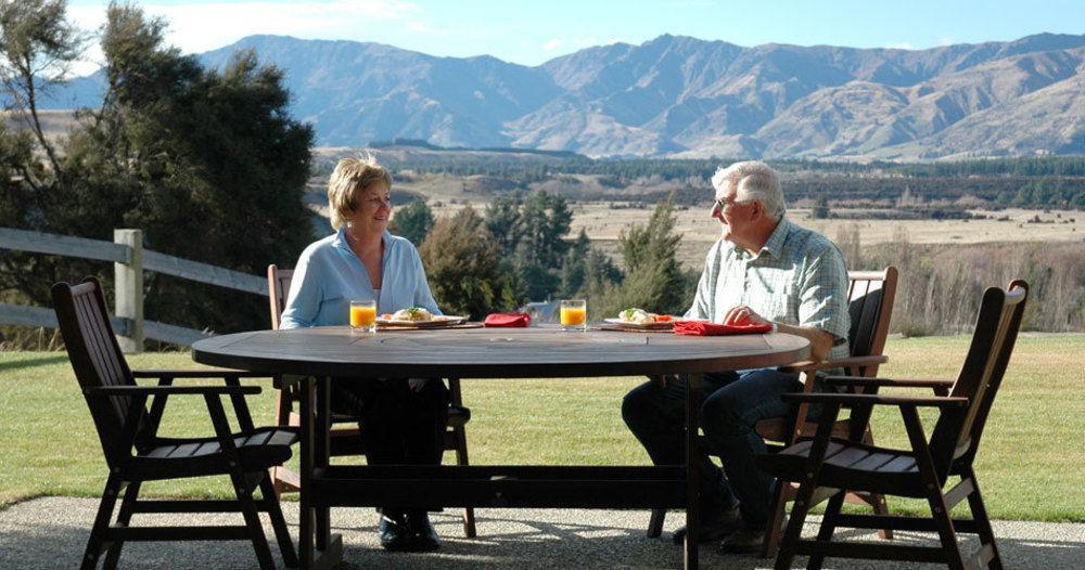 Riverview Terrace Wanaka Bagian luar foto