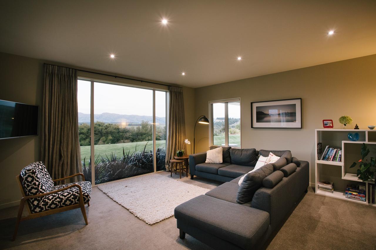 Riverview Terrace Wanaka Bagian luar foto