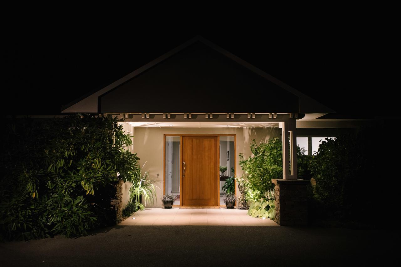 Riverview Terrace Wanaka Bagian luar foto
