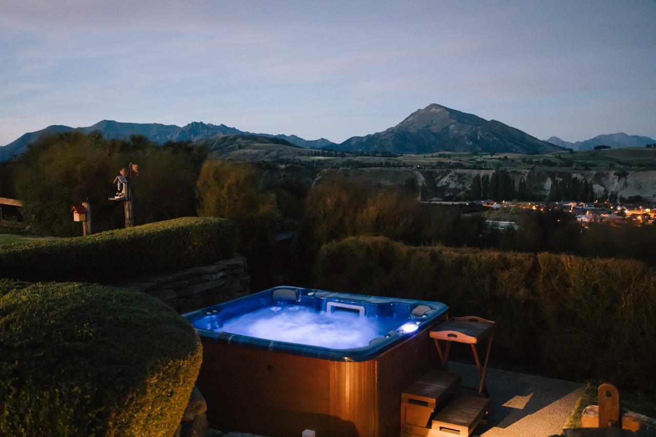 Riverview Terrace Wanaka Bagian luar foto