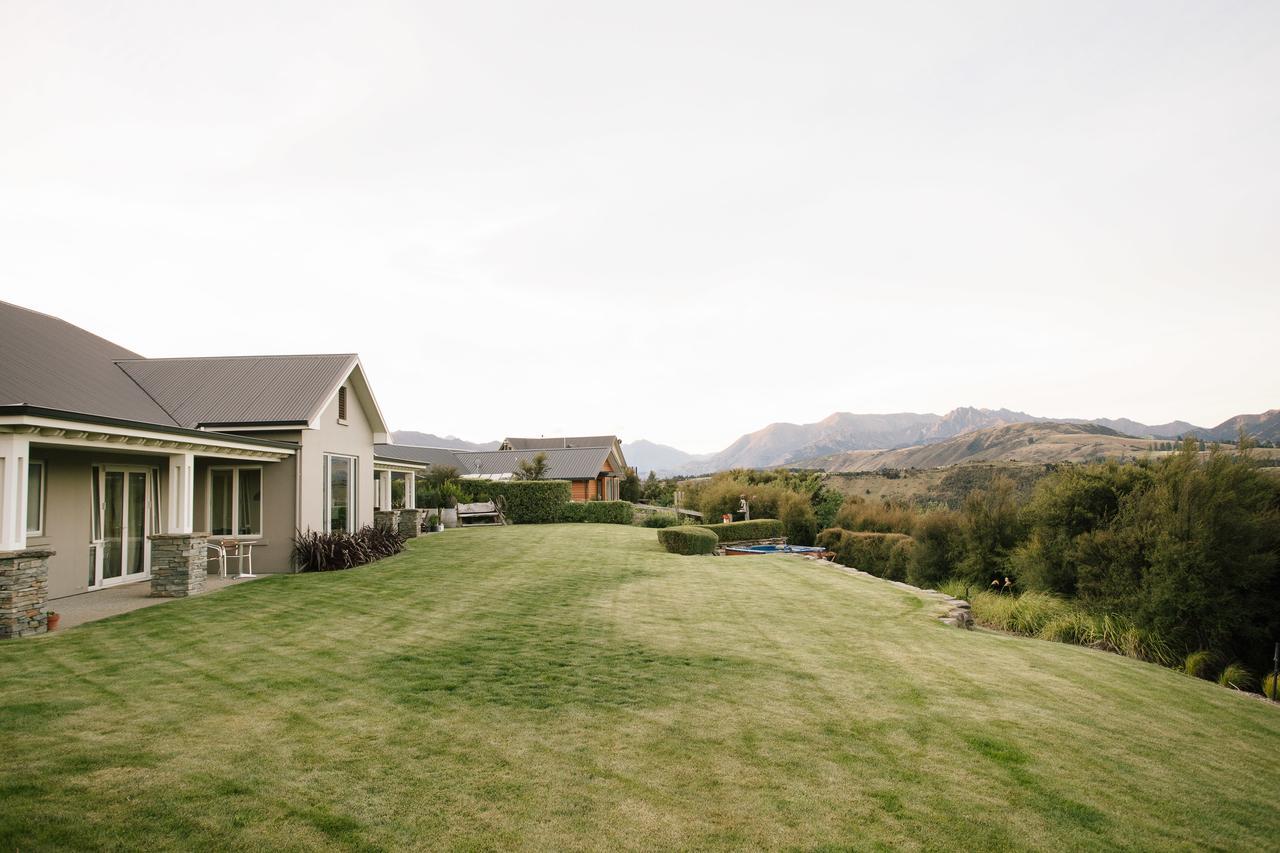 Riverview Terrace Wanaka Bagian luar foto