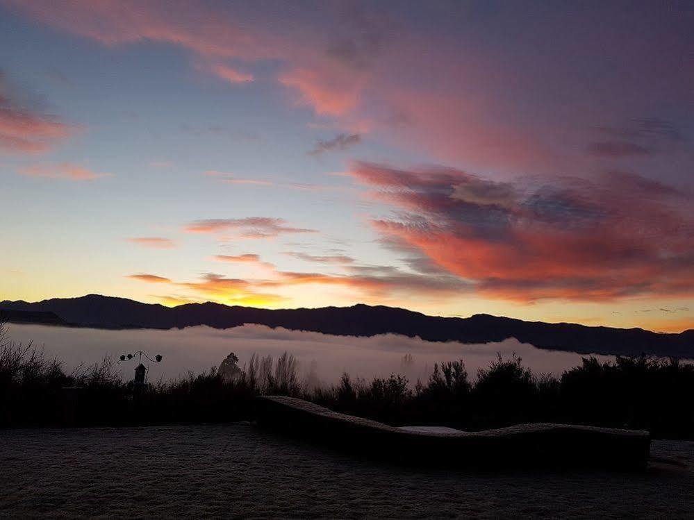 Riverview Terrace Wanaka Bagian luar foto