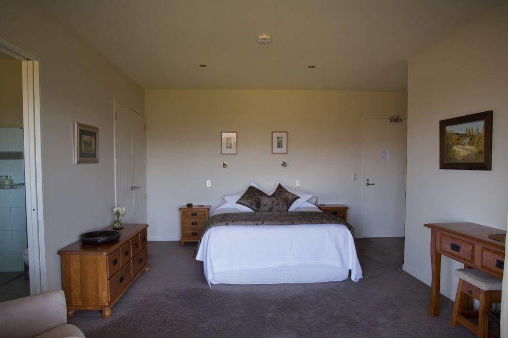 Riverview Terrace Wanaka Bagian luar foto